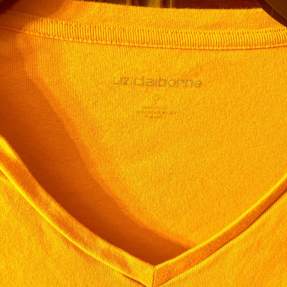 Liz Claiborne long sleeve v neck mustard color. S Excellent. Like new. - Picture 2 of 4